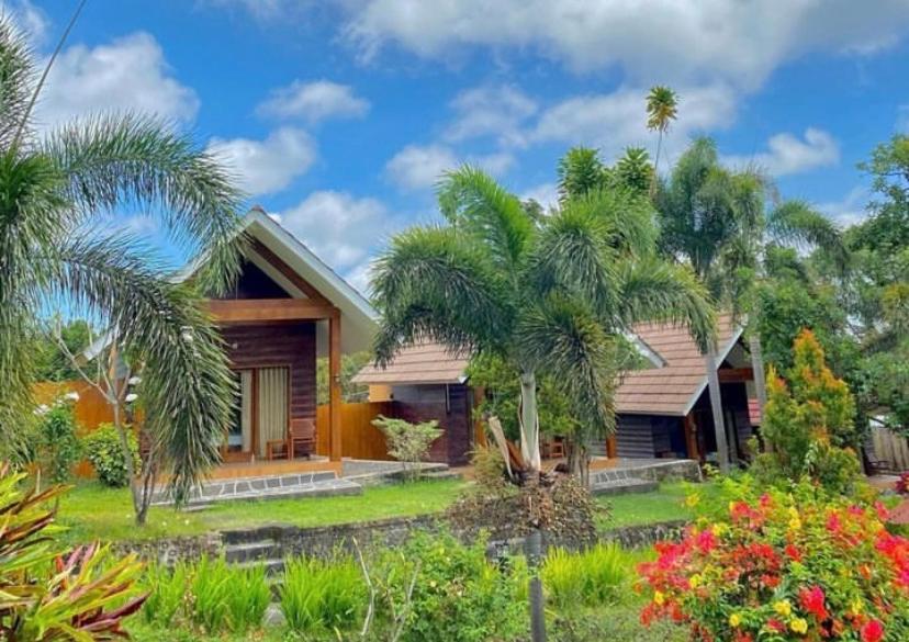 Pondok Senaru Cottages Exterior photo